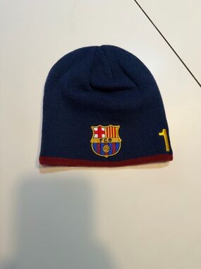 FC BARCELONA MESSI #10 COLLECTIBLE BEANIE